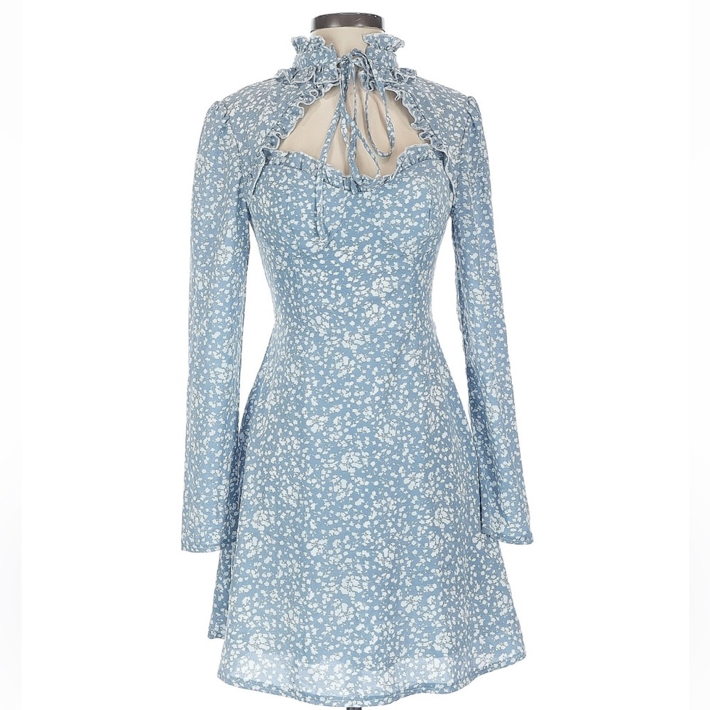 Missguided Light Blue Floral Long Sleeve Dress